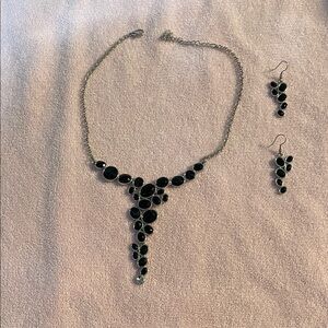 Sophisticated Black Necklace and Earring Set